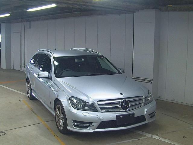 32 MERCEDES BENZ C CLASS WAGON 204249 2013 г. (ZIP Osaka)